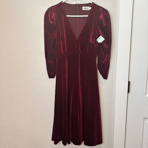 NWT Eliza J Maroon Red Velvet Puff Sleeve Deep V-Neck Midi Dress - Size 4